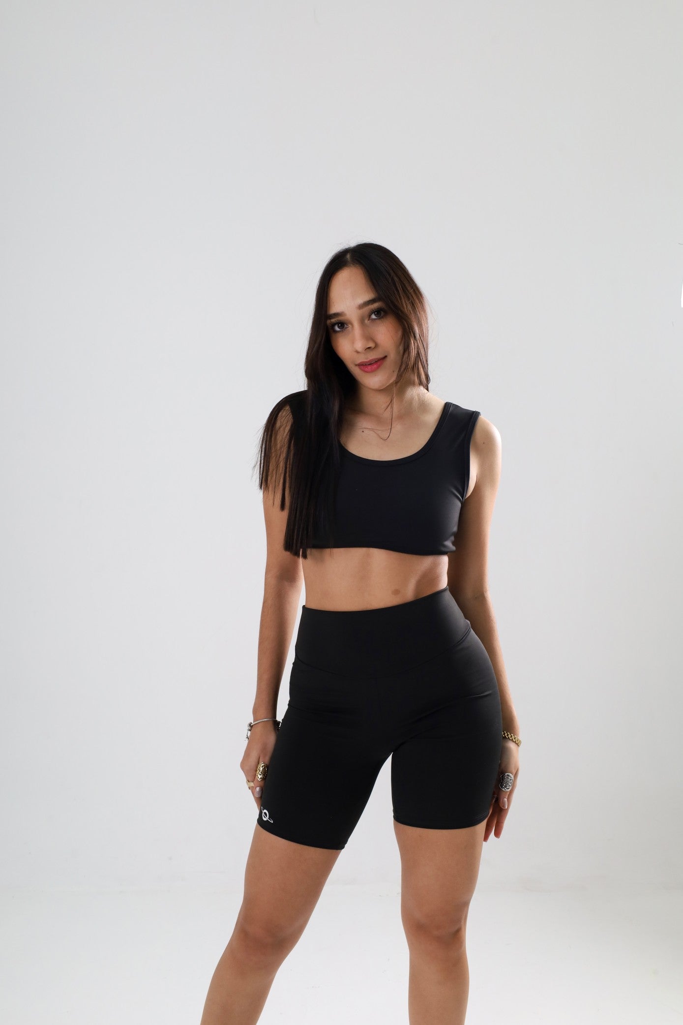 Conjunto Deportivo Mujer - Negro (Top + Biker)